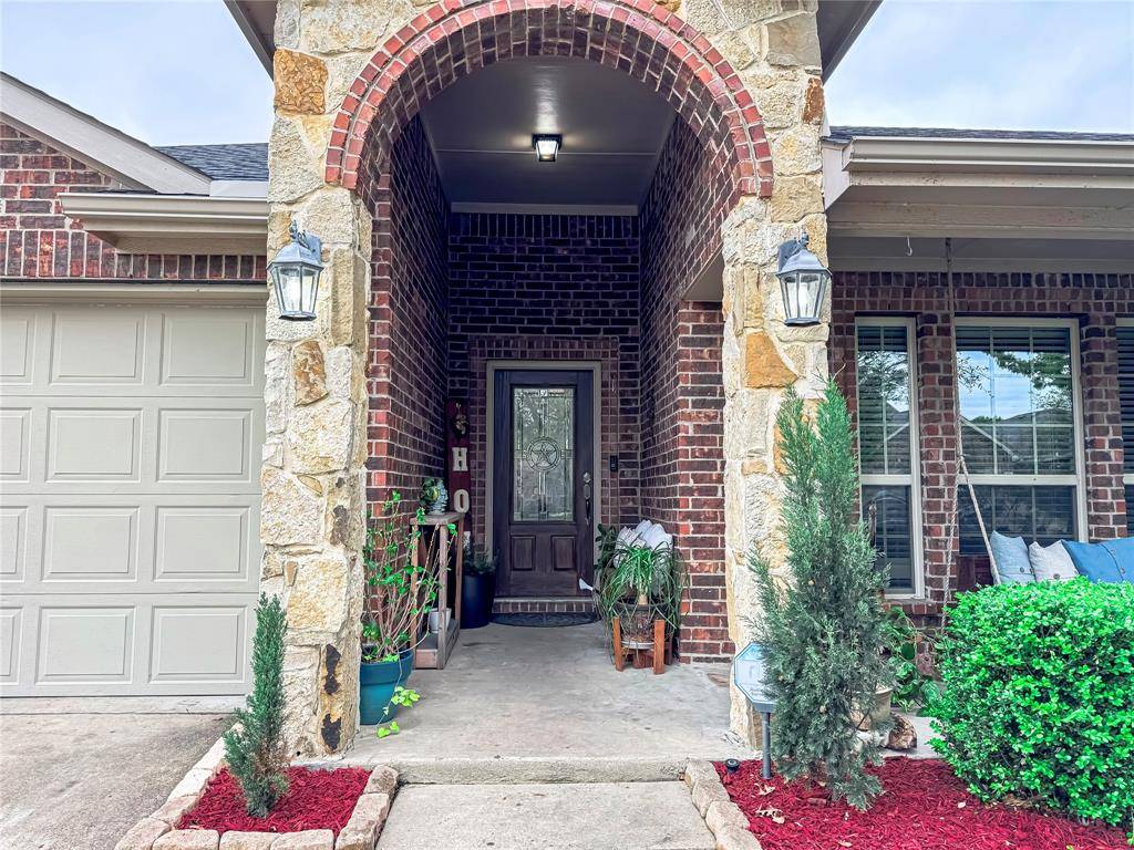 Heartland, TX 75126,4003 Red Rock Drive