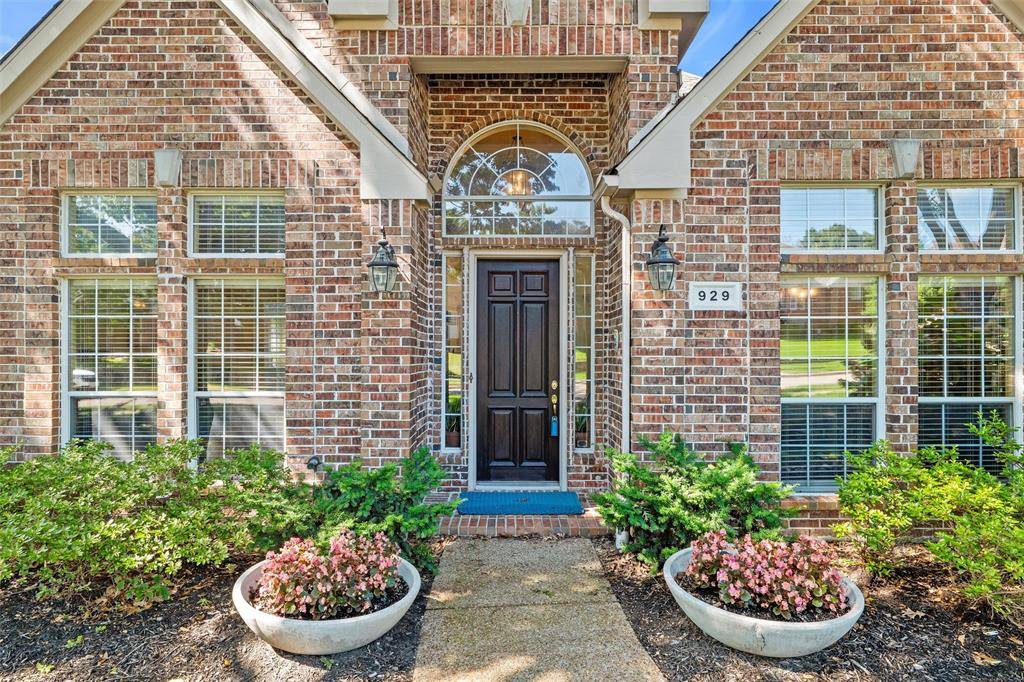 Coppell, TX 75019,929 Blue Jay Lane
