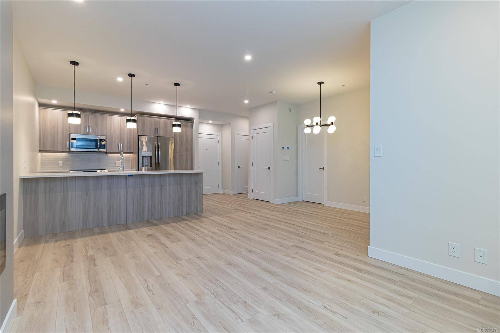 Langford, BC V9B 2N7,918 Jenkins Ave #405