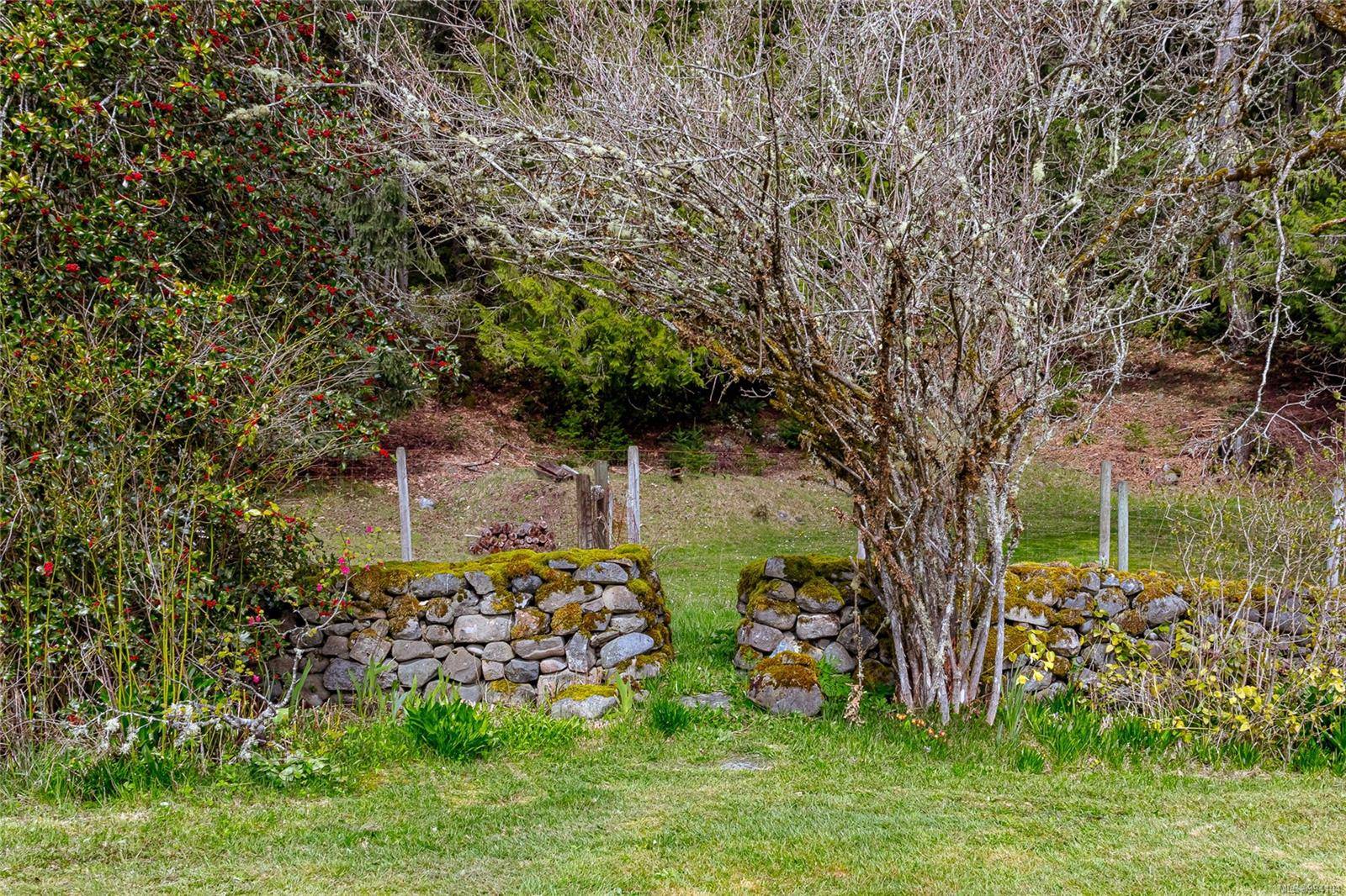 Duncan, BC V9L 6K4,6633 Hillcrest Rd