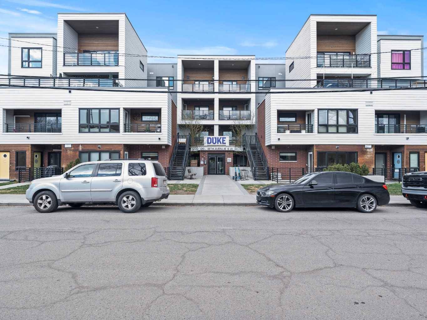 Calgary, AB T2S0B9,118 18 AVE Southwest #.