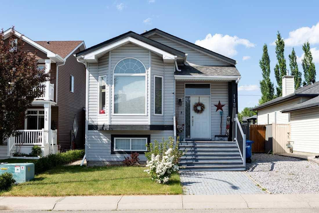 112 Woodside CIR NW, Airdrie, AB T4B 2J8