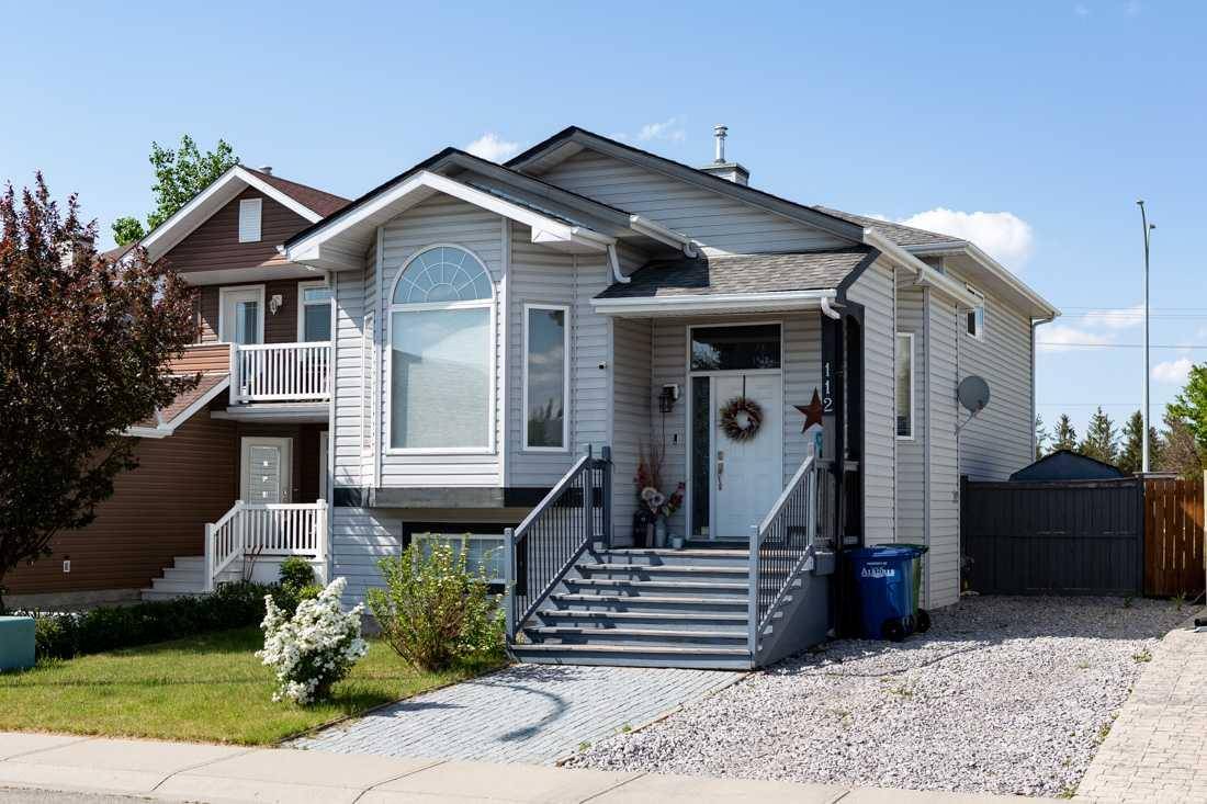 Airdrie, AB T4B 2J8,112 Woodside CIR Northwest
