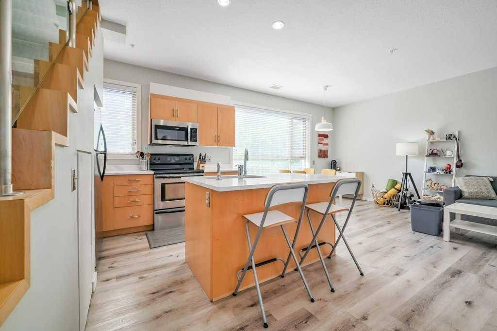 116 7A ST NE #218, Calgary, AB T2E 0C4