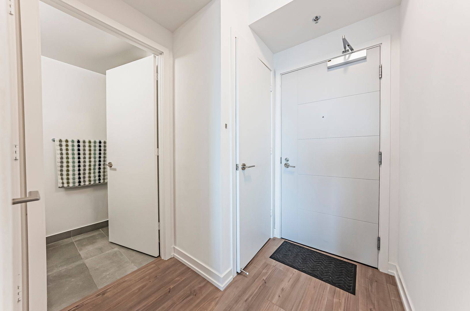 Toronto C01, ON M5T 0C8,203 College ST #2105
