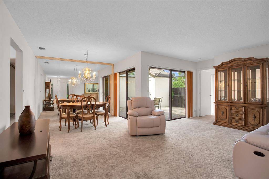 Coconut Creek, FL 33066,2556 Carambola Cir #1843