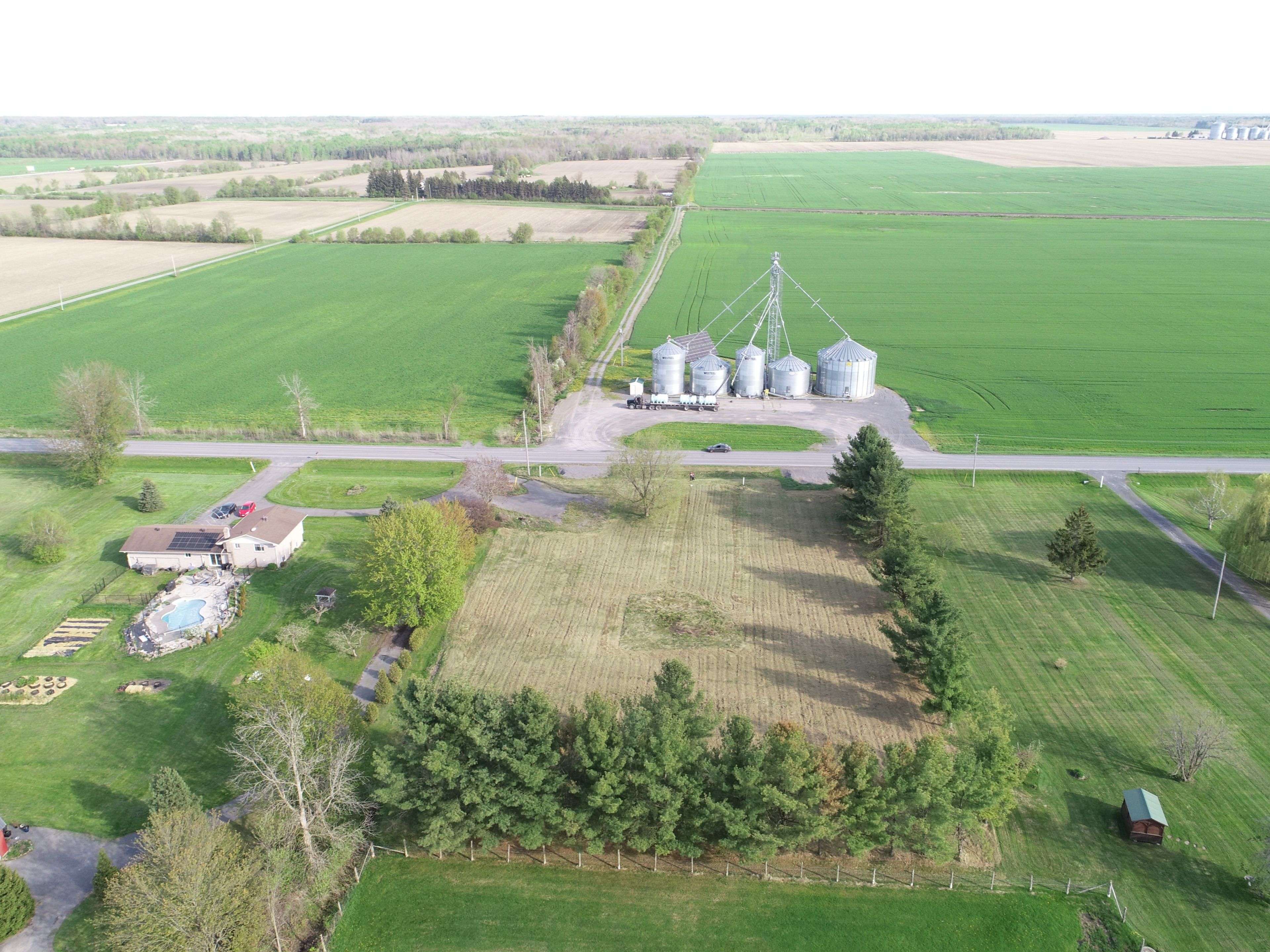 North Stormont, ON K0C 1T0,17175 and 17181 Mcneil RD