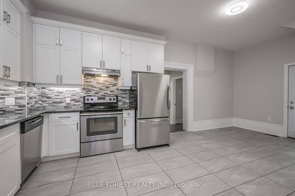 London East, ON N6A 1W2,175 Sydenham ST
