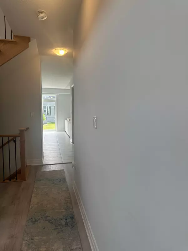 Wasaga Beach, ON L9Z 0N7,38 Del Ray CRES