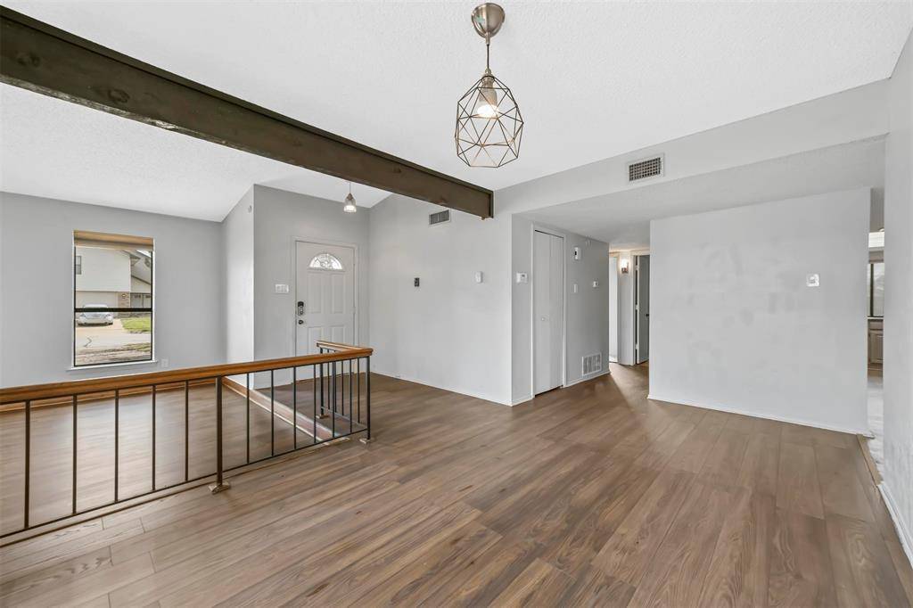 Bedford, TX 76021,2901 Woodbridge Drive