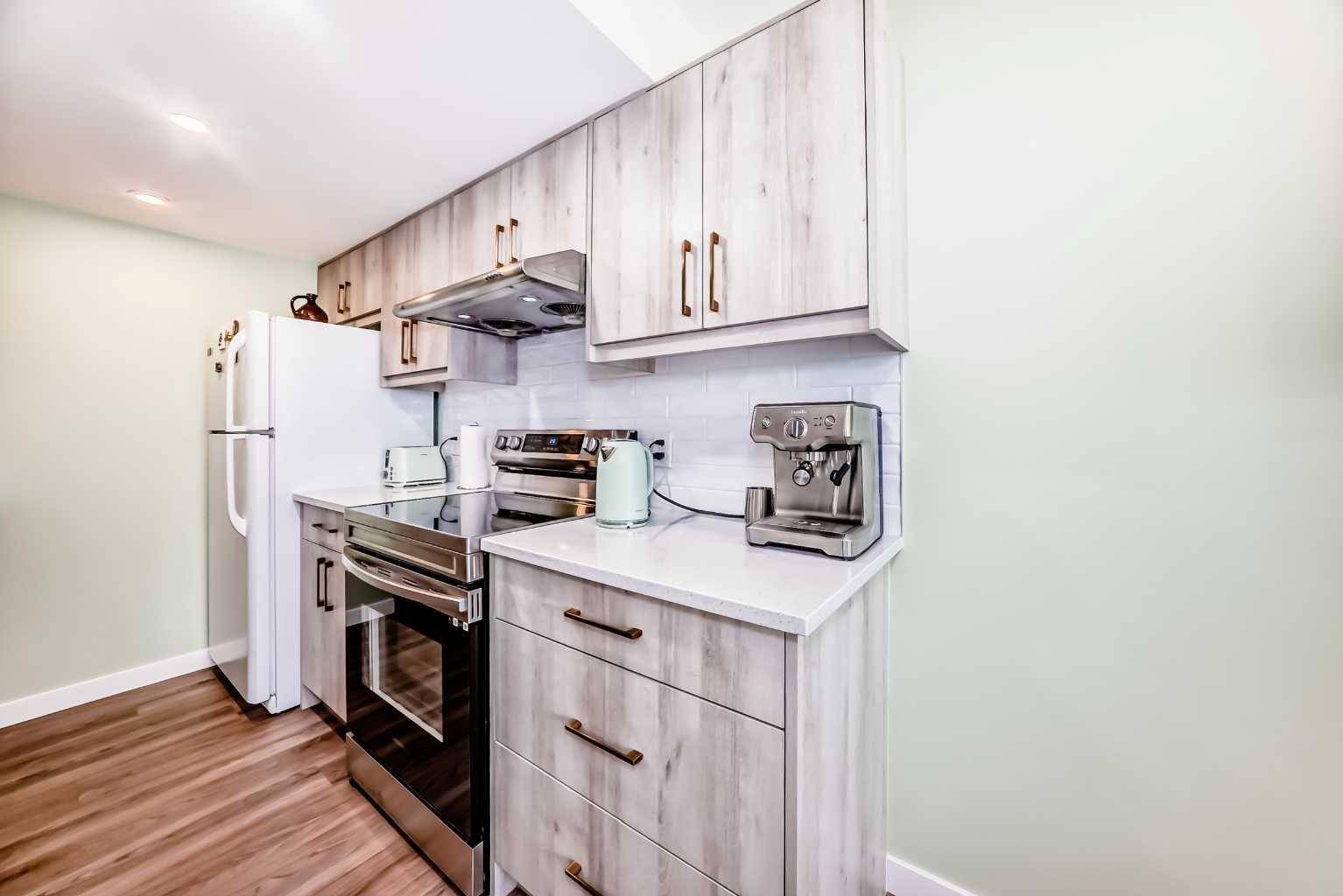 Calgary, AB T2W 3E5,200 Brookpark DR Southwest #126