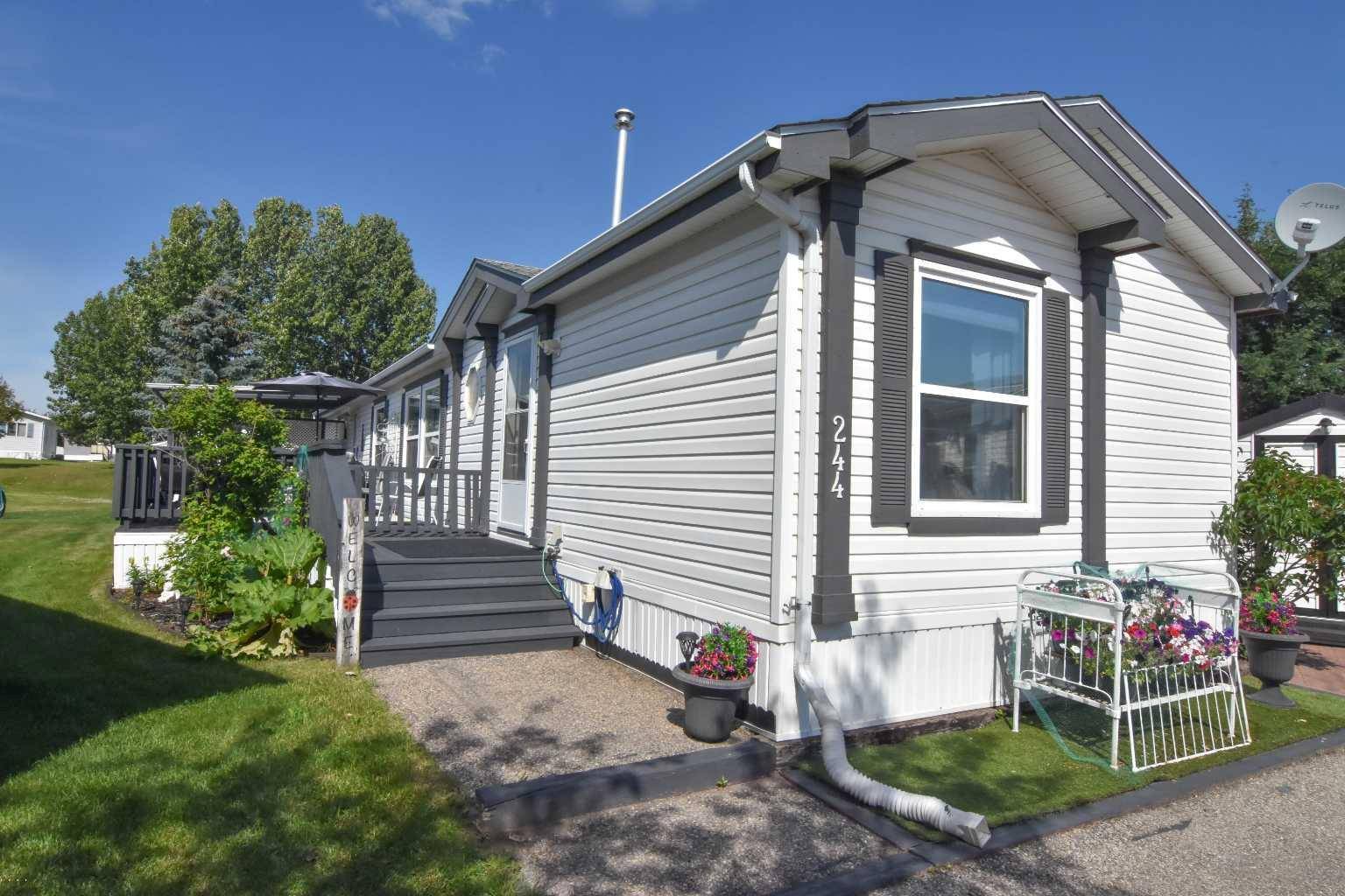 Strathmore, AB T1P 1M8,244 Ranchwood LN