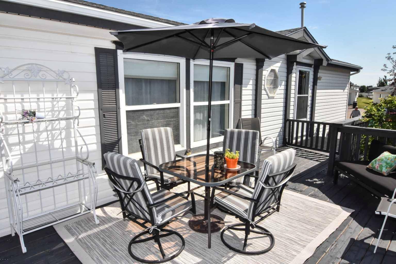 Strathmore, AB T1P 1M8,244 Ranchwood LN