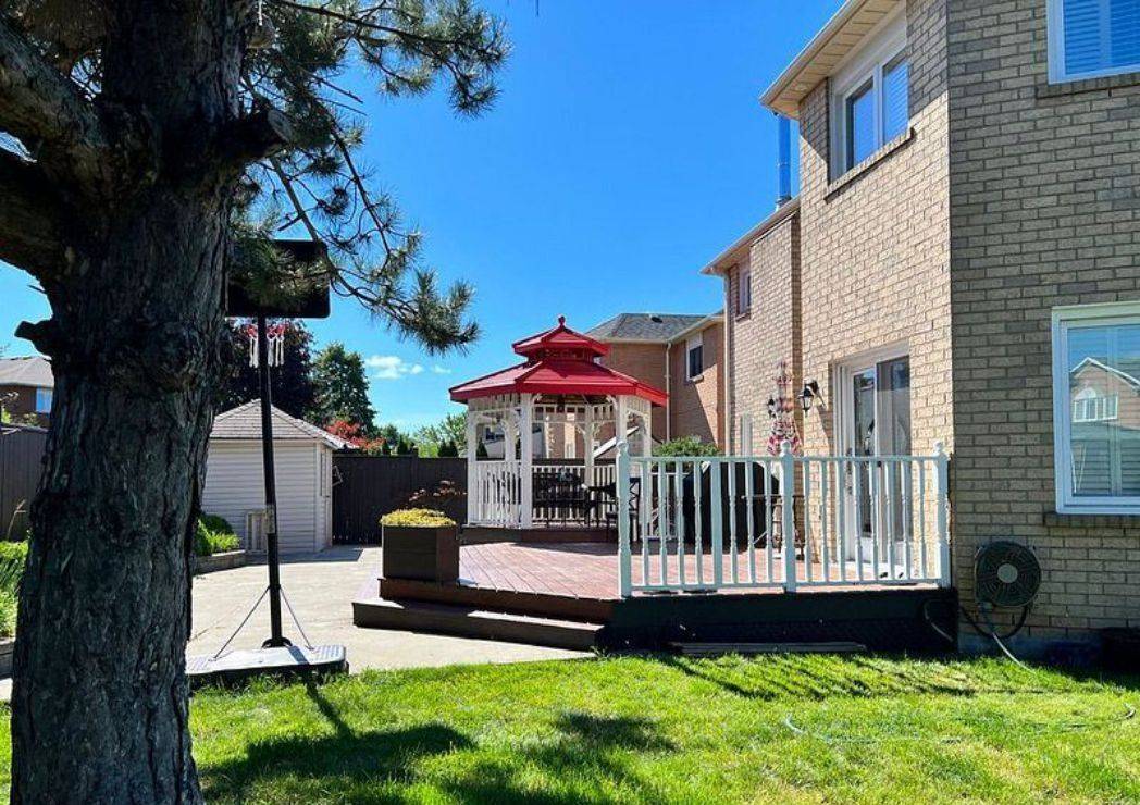 Mississauga, ON L5V 1T6,5239 Creditview RD #BSMT