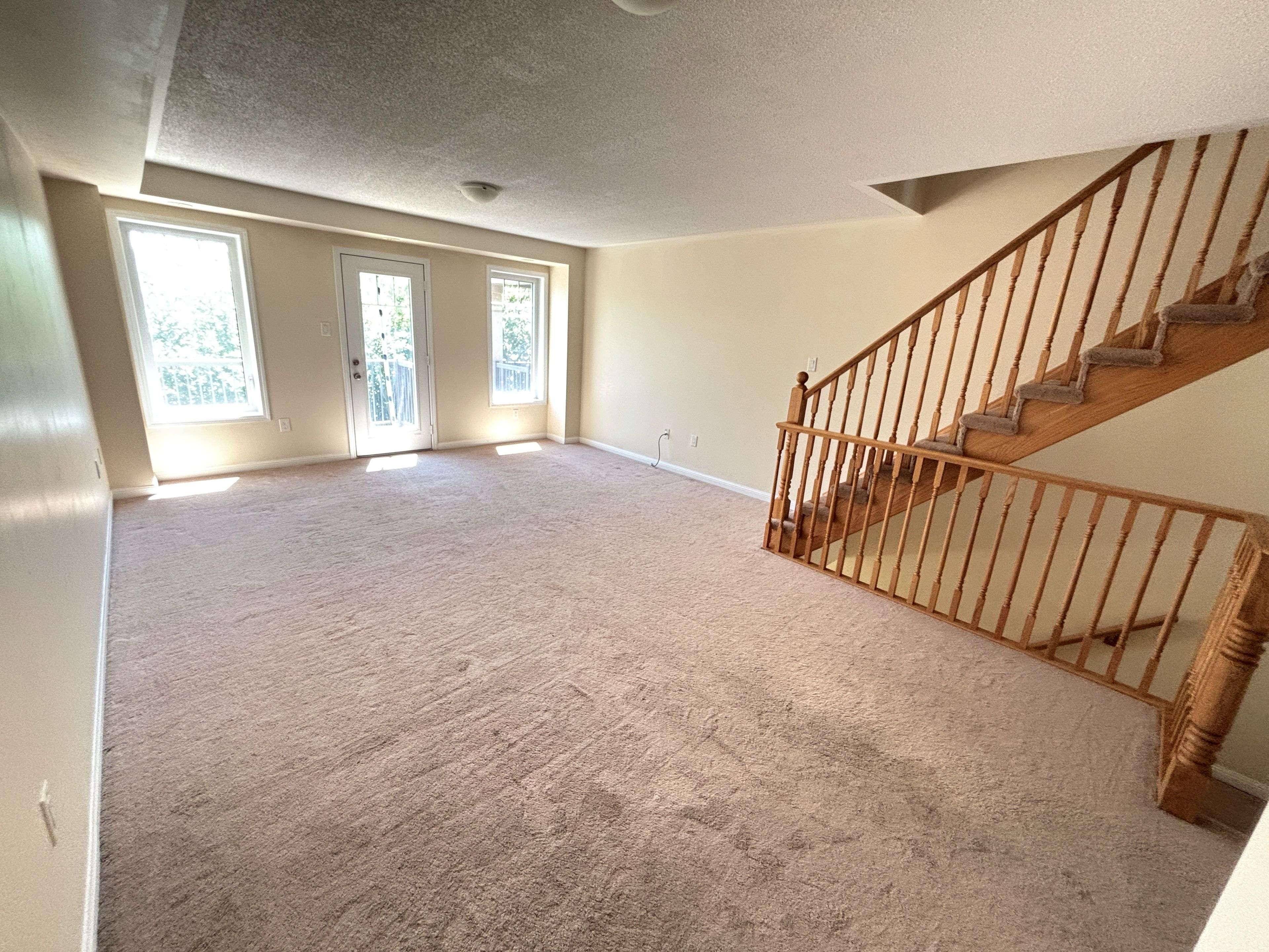 Milton, ON L9T 8L6,6020 Derry RD #55
