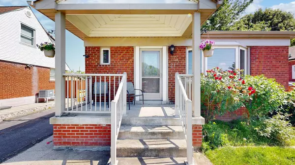 Toronto E04, ON M1R 3N5,21 Orlando BLVD