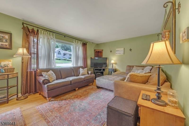 Bloomingdale Boro, NJ 07403,167 Rafkind Rd