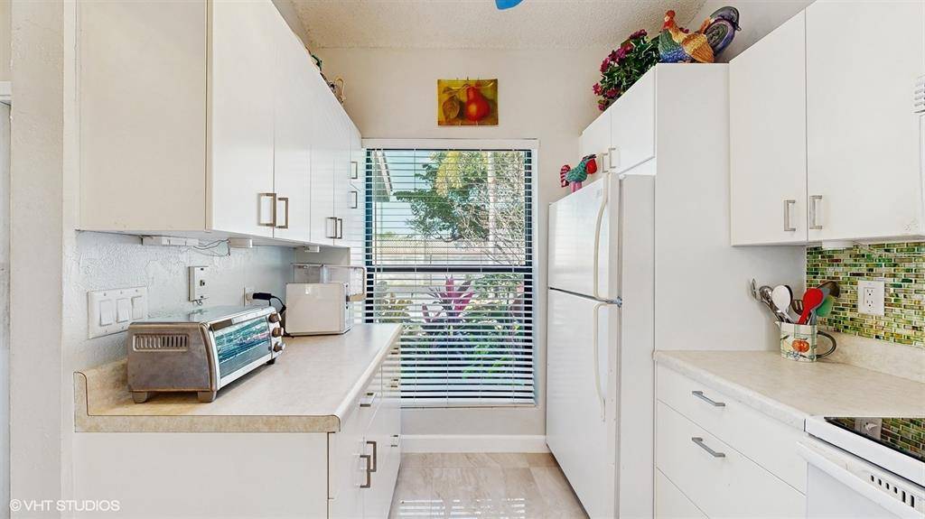Oakland Park, FL 33309,3092 S Oakland Forest Dr #1804