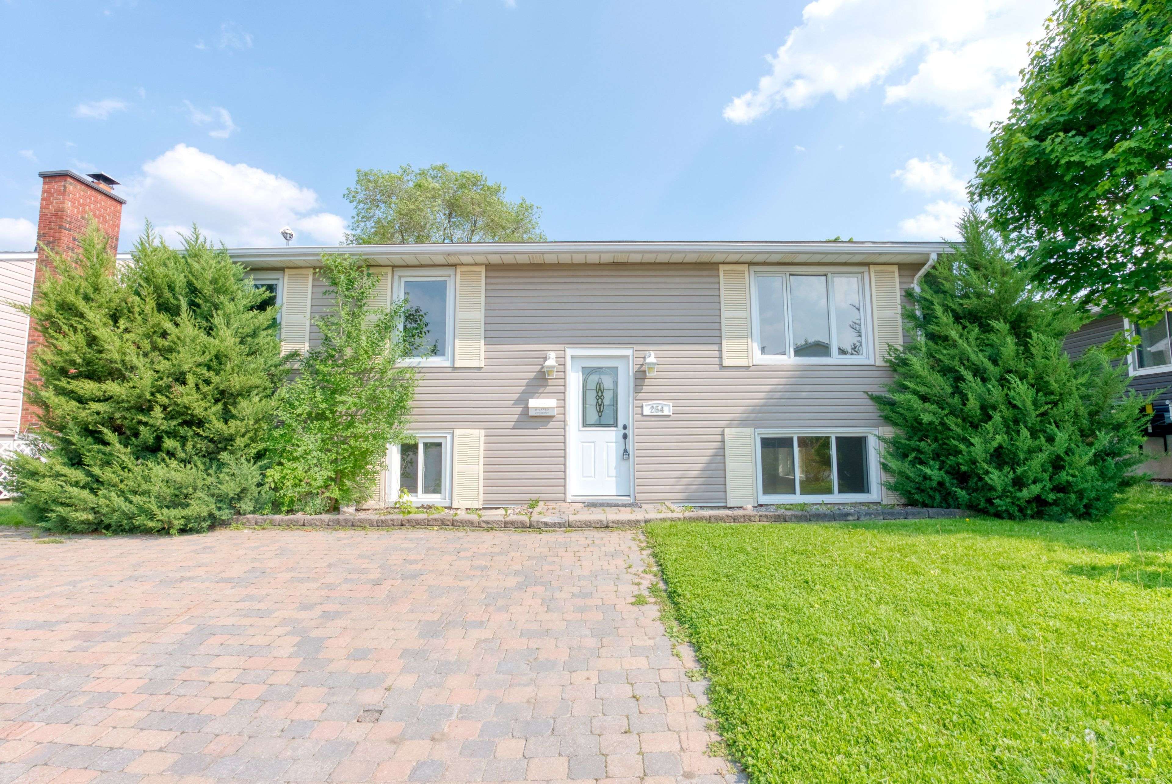 254 Wilfred CRES, Arnprior, ON K7S 2W9
