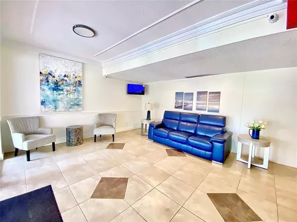 Lauderhill, FL 33313,4750 NW 22nd Ct #410