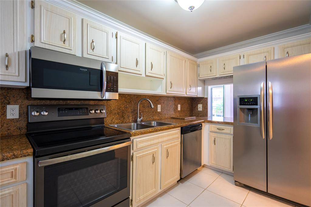 Lighthouse Point, FL 33064,4500 N Federal Hwy #344E
