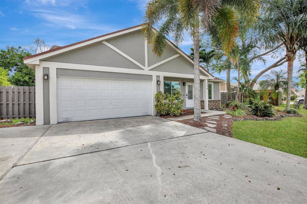 Sunrise, FL 33326,736 SW 158th Ter