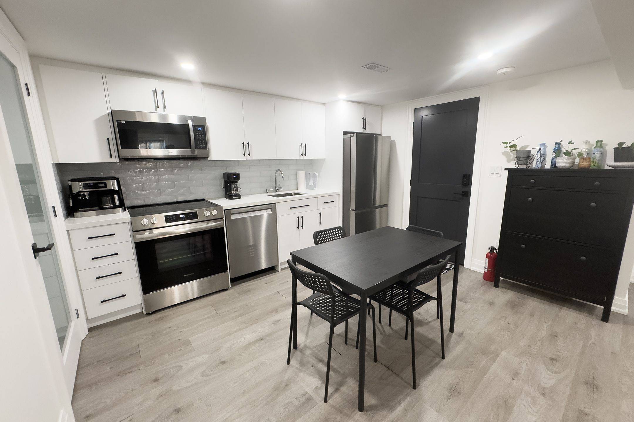 Toronto W05, ON M3K 1Y3,97 Cuffley CRES N #Basement