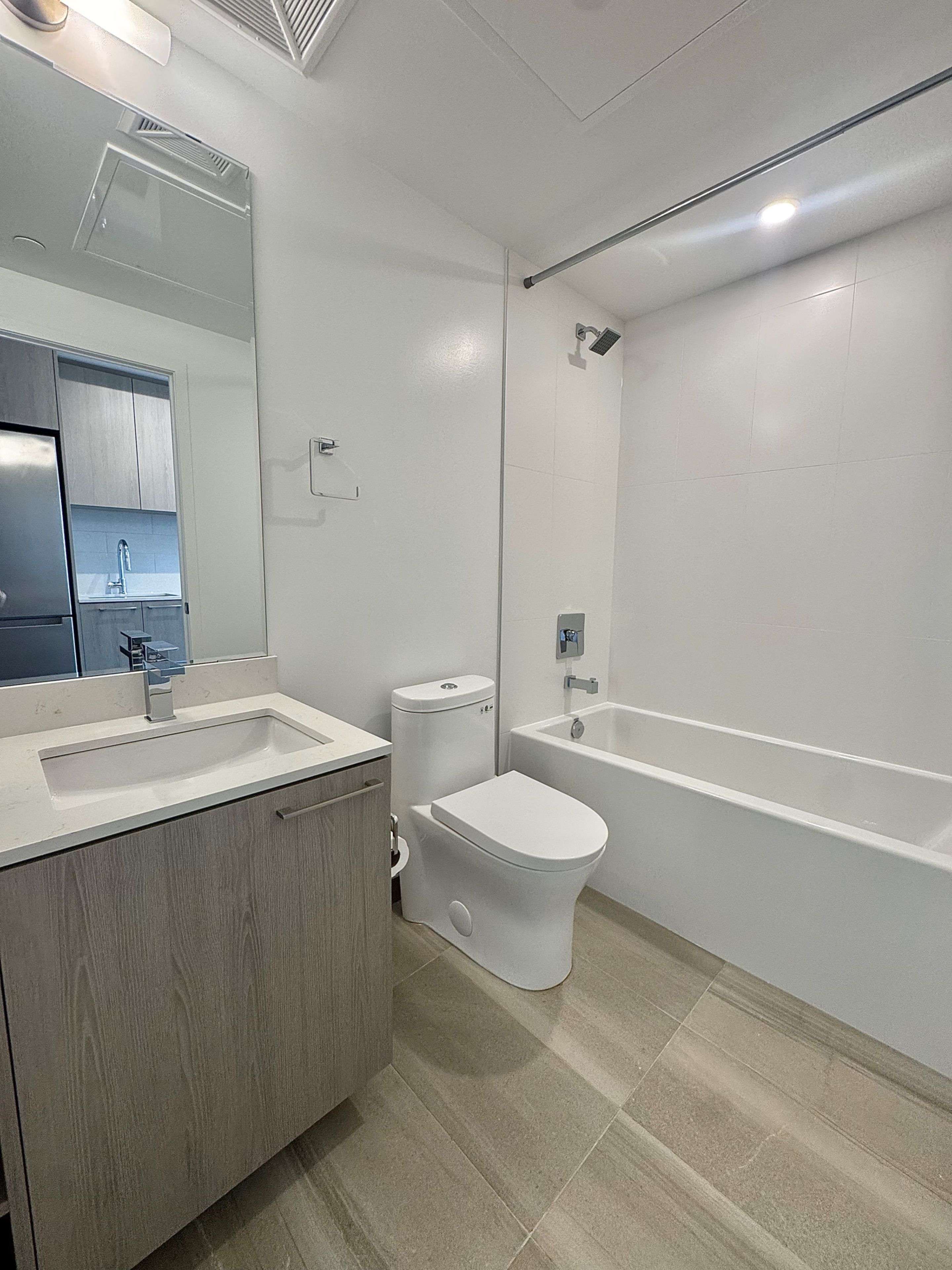 Brampton, ON L6Y 6L7,260 Malta AVE #2408