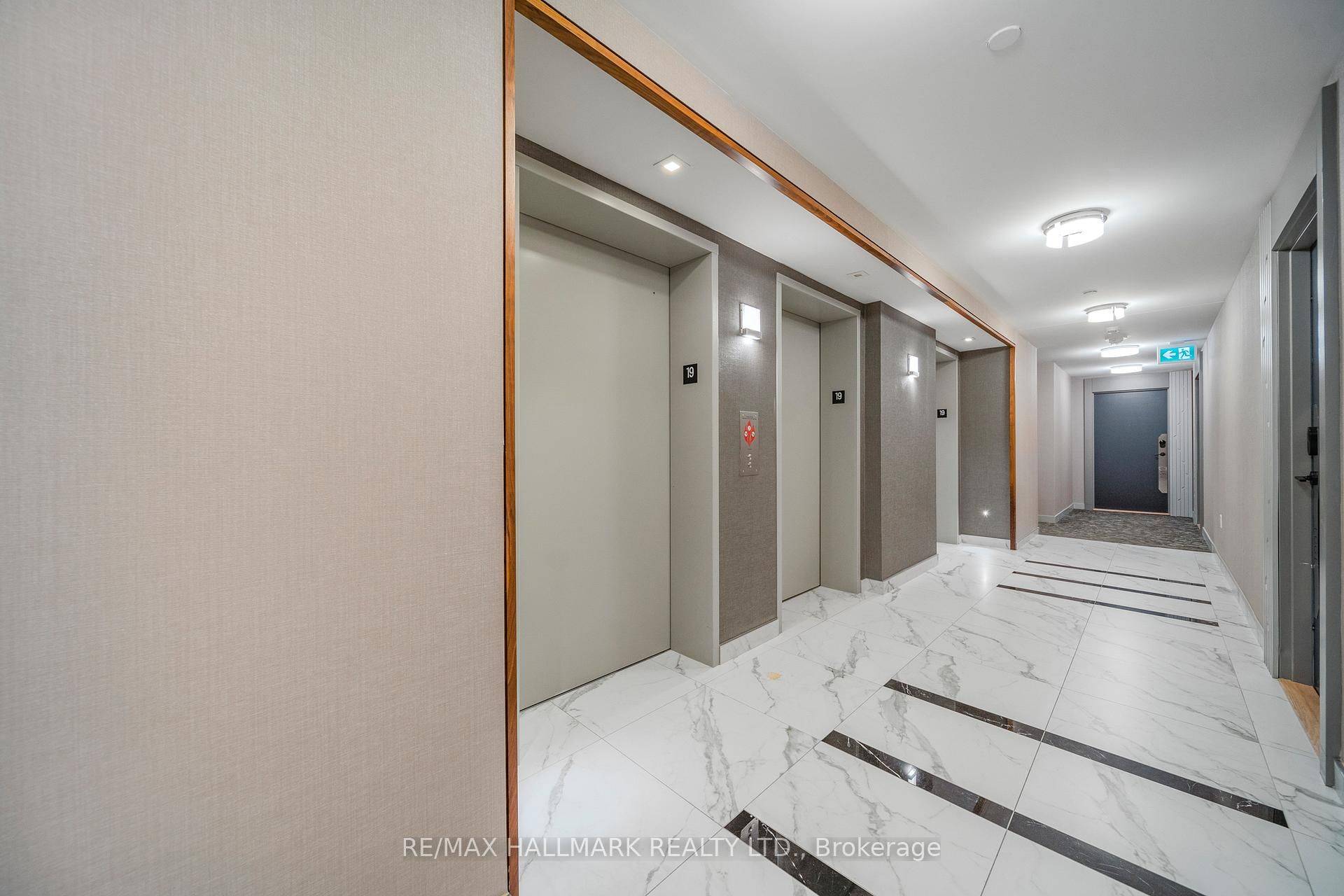 Richmond Hill, ON L4B 0H6,105 Oneida CRES #1911