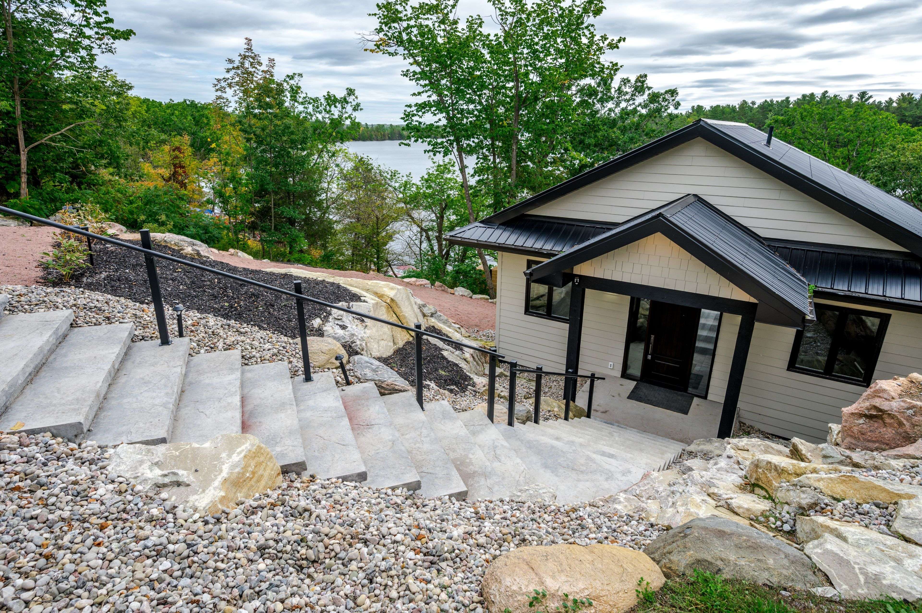North Kawartha, ON K0L 3E0,1416 Northey's Bay RD