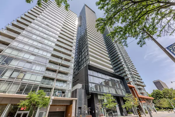 28 Wellesley ST E #1209, Toronto C08, ON M4Y 0C4