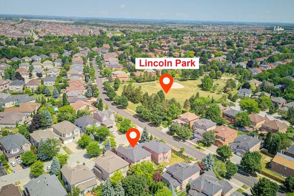 Markham, ON L3P 7S1,3 Burndenford CRES