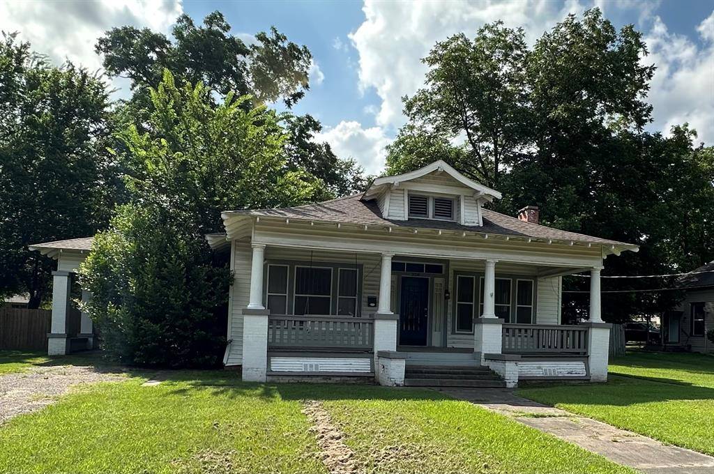 228 N Texas Street, Pittsburg, TX 75686