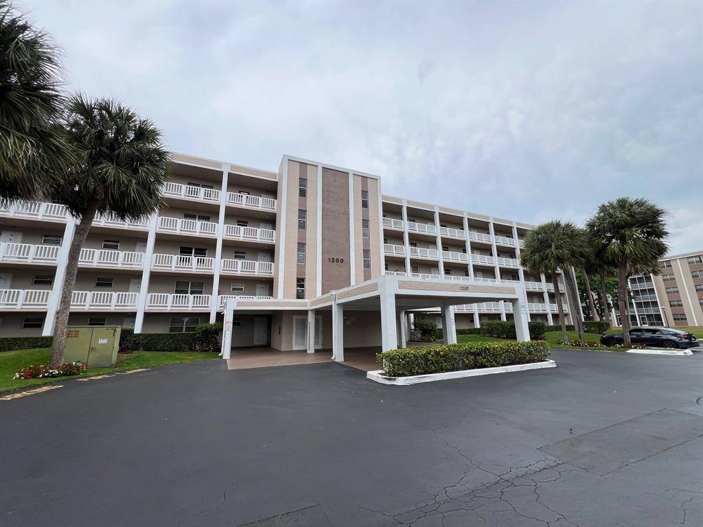 1200 NW 87th Ave #516, Coral Springs, FL 33071