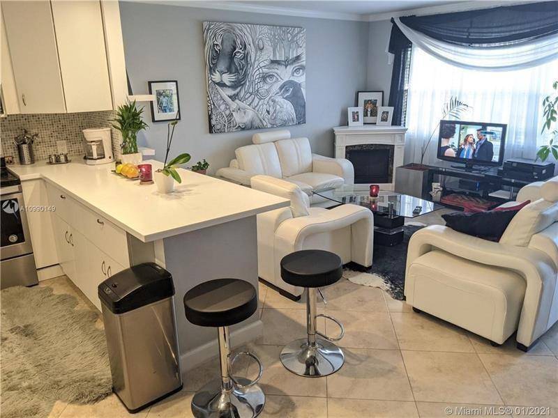 Boca Raton, FL 33434,265 Preston G #265