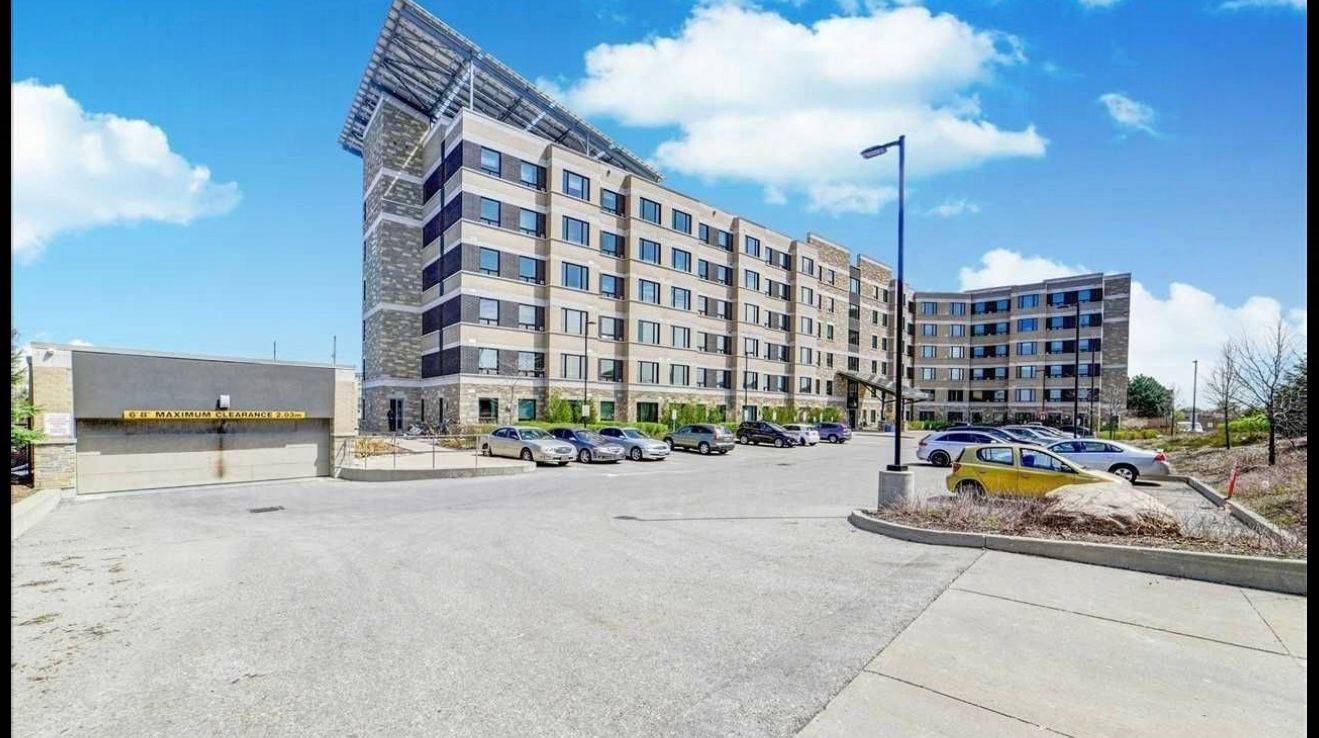 Markham, ON L3S 0B5,7400 Markham RD #101