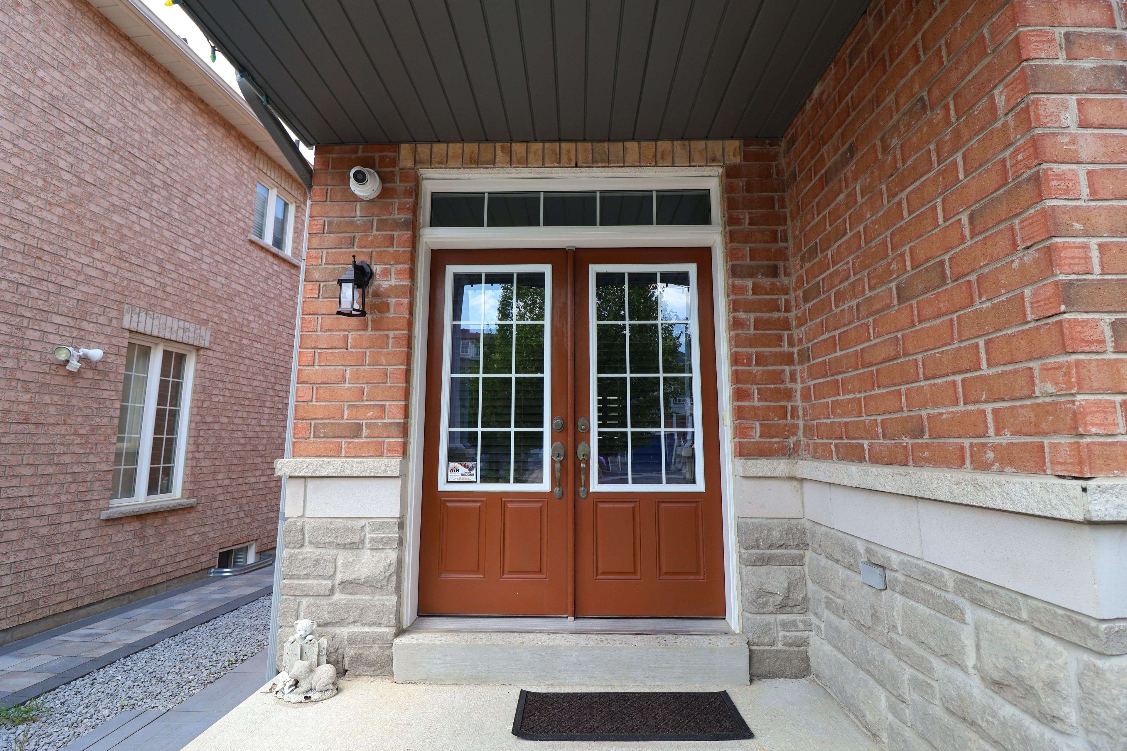 Markham, ON L6B 0S8,57 Haskett DR