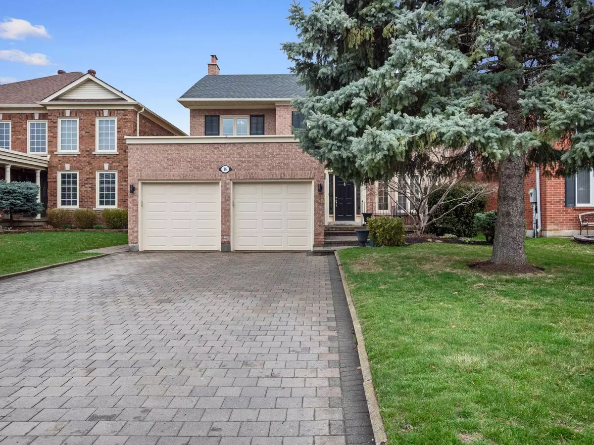 Richmond Hill, ON L4C 9A5,16 Cowles CT