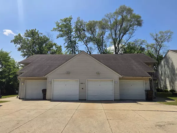 Machesney Park, IL 61115,951 MINNS Drive