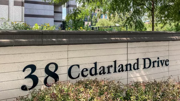 Markham, ON L6G 0G7,38 Cedarland DR #1205