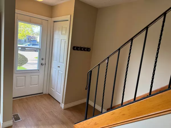 St. Thomas, ON N5R 5P8,36 Vanier PL
