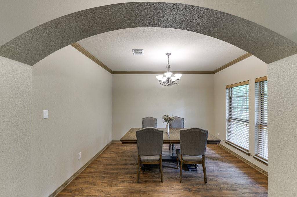 Maypearl, TX 76064,870 1st Street