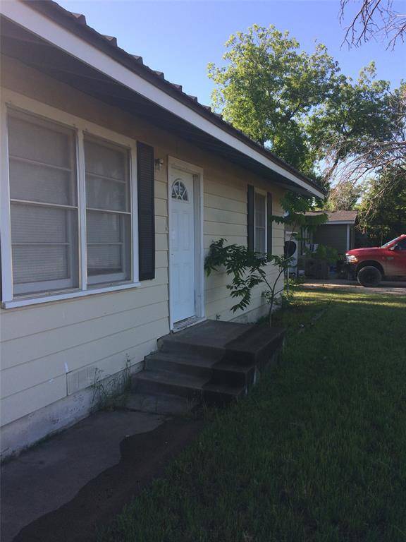 Clyde, TX 79510,417 Stephens Street