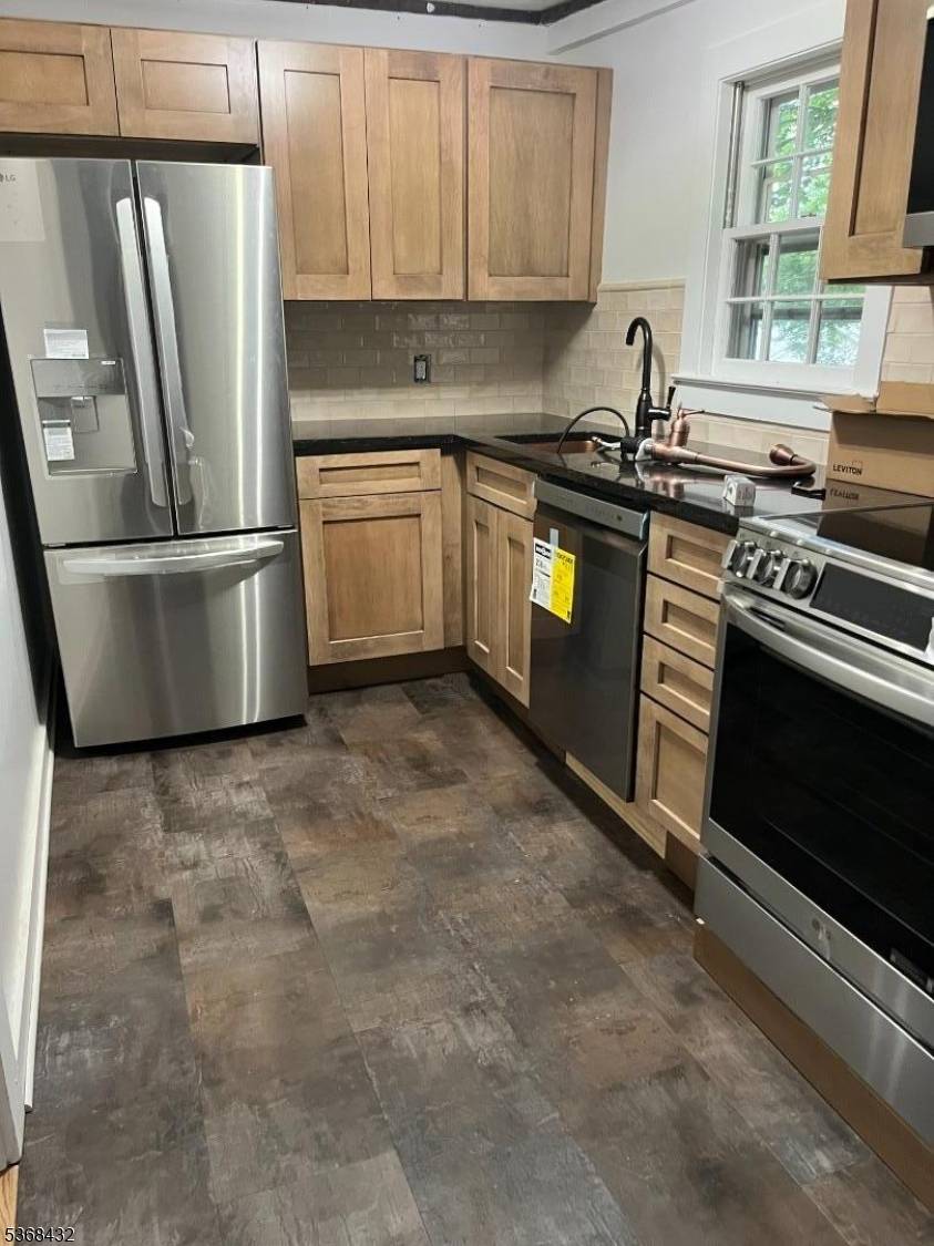 Mendham Boro, NJ 07945,2 Hillcrest Pl