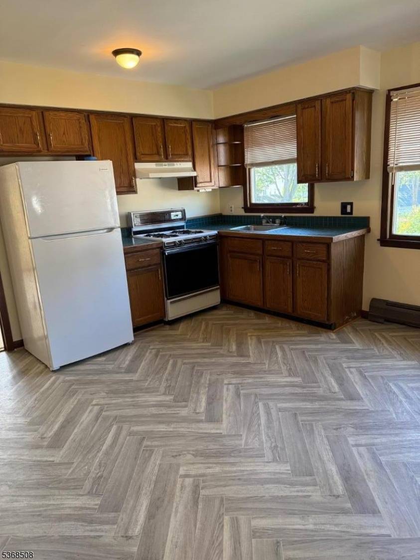 Wanaque Boro, NJ 07465,539 Ringwood Ave #4