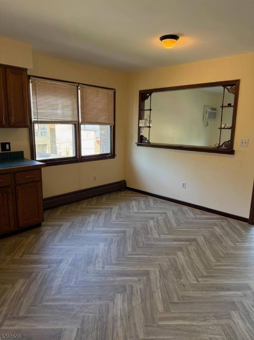 Wanaque Boro, NJ 07465,539 Ringwood Ave #4