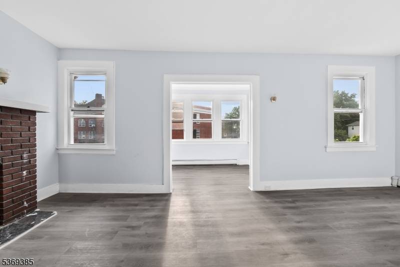 Bloomfield Twp., NJ 07003,27 Berkeley Pl #1