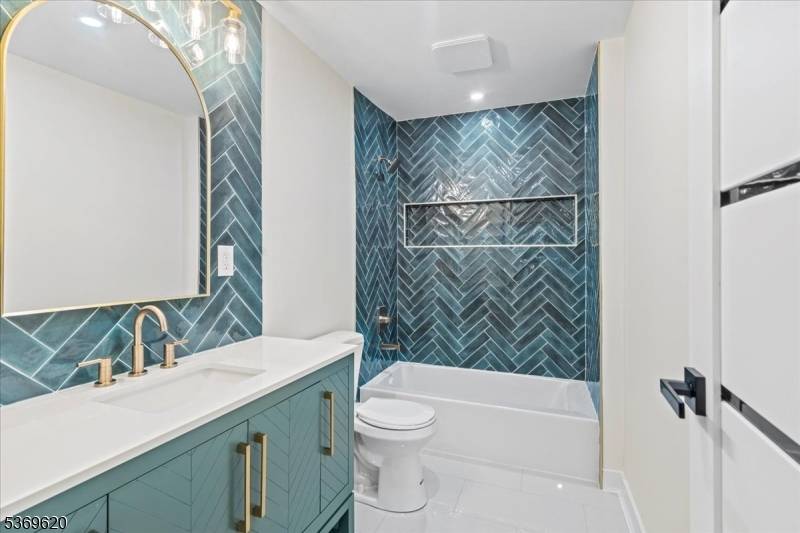 Rockaway Twp., NJ 07866,17 Longview Dr