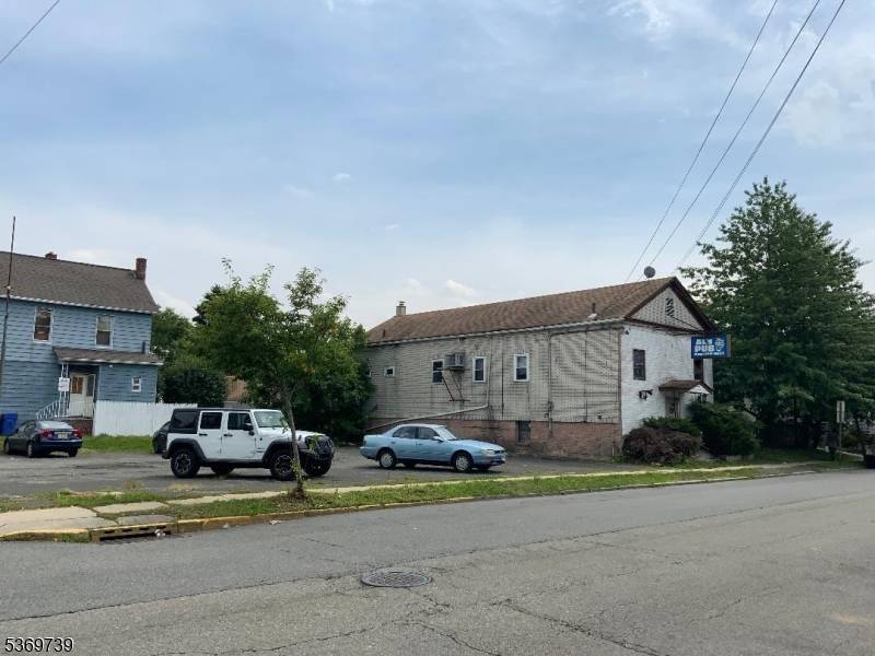 Linden City, NJ 07036,2114 Grier Ave