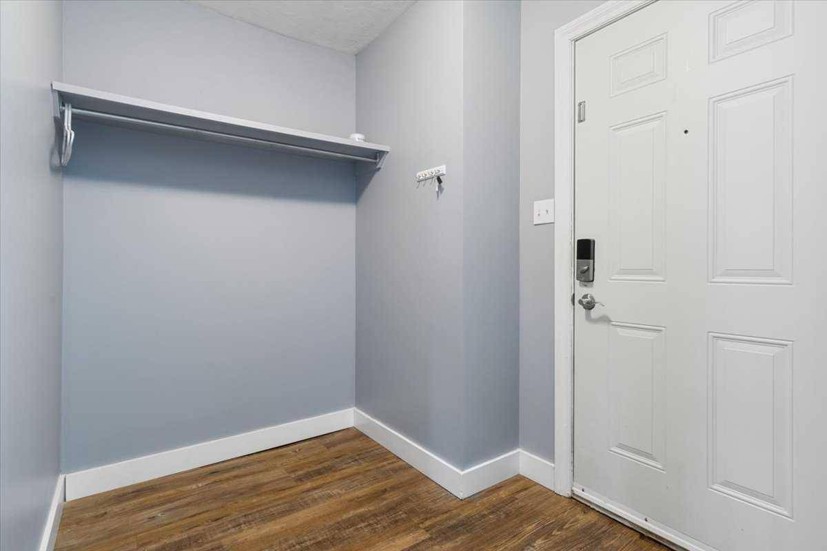 Grande Prairie, AB T8V 6C5,7201 Poplar DR #2116